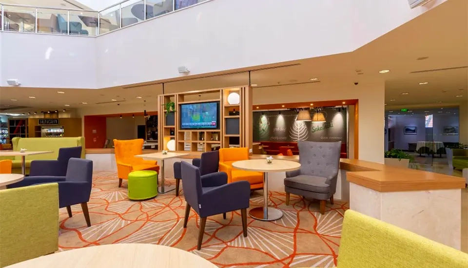 هتل هالیدی این مسکو سوکولنیکی مسکو